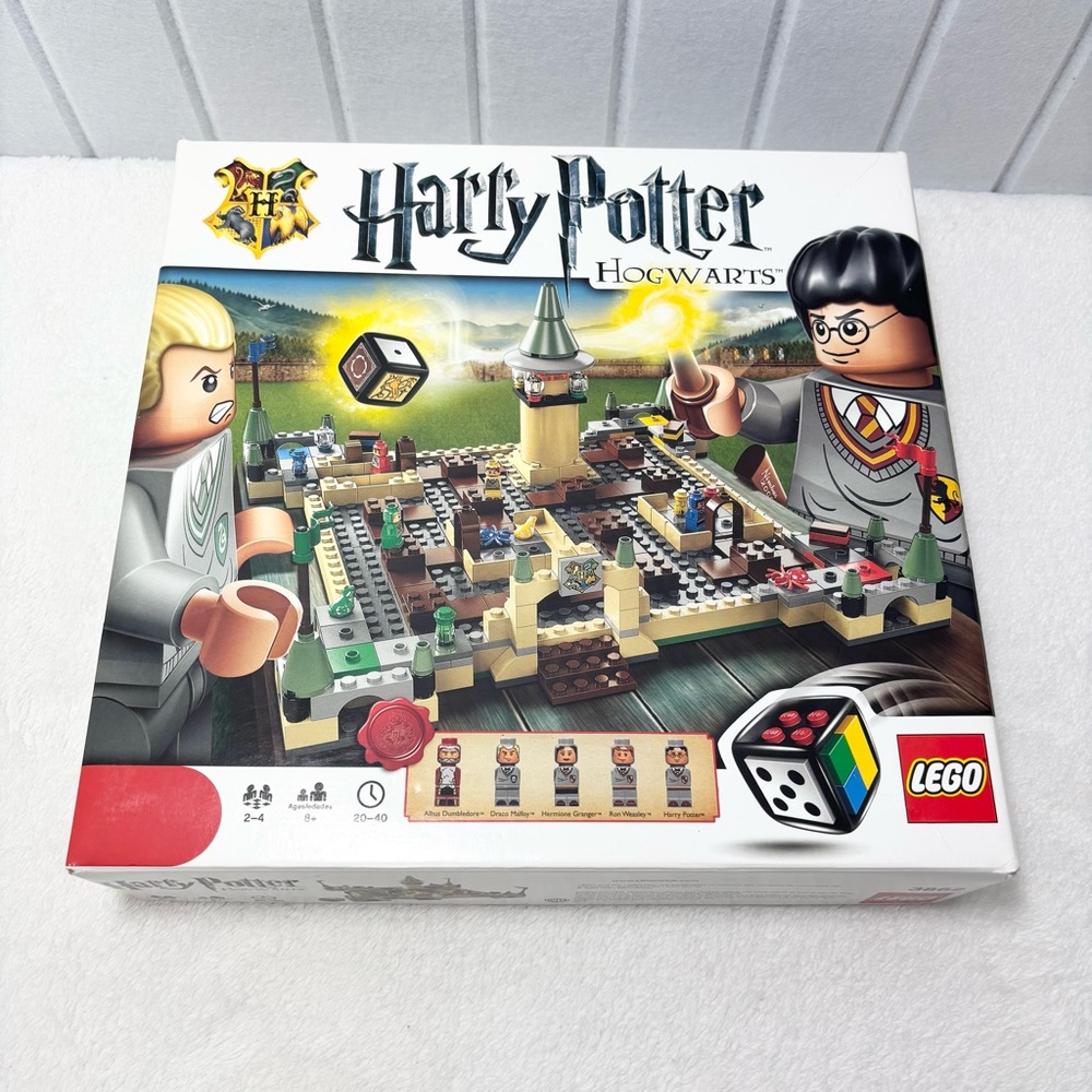 LEGO Harry Potter Hogwarts  Game‎